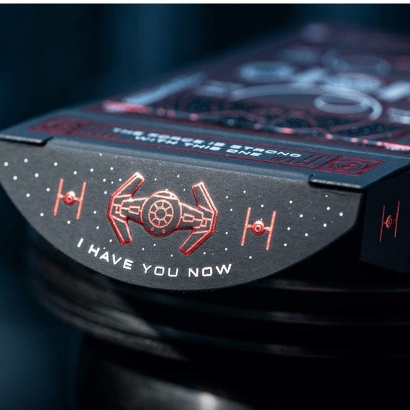 Theory11 Premium Playing Cards Deck Set - 007 James Bond Gold | Star Wars Red - Picture 12 of 15